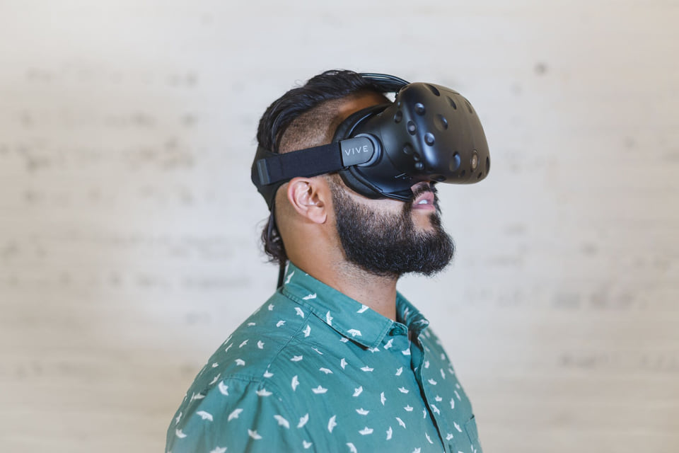 High-Profile: This Virtual Technology Is Making Designers’ Dreams Materialize Before Their Eyes!