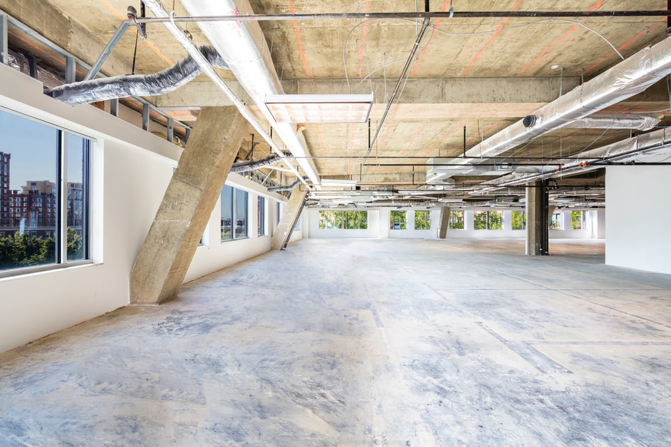 Confidential Tech Floor — before virtual staging