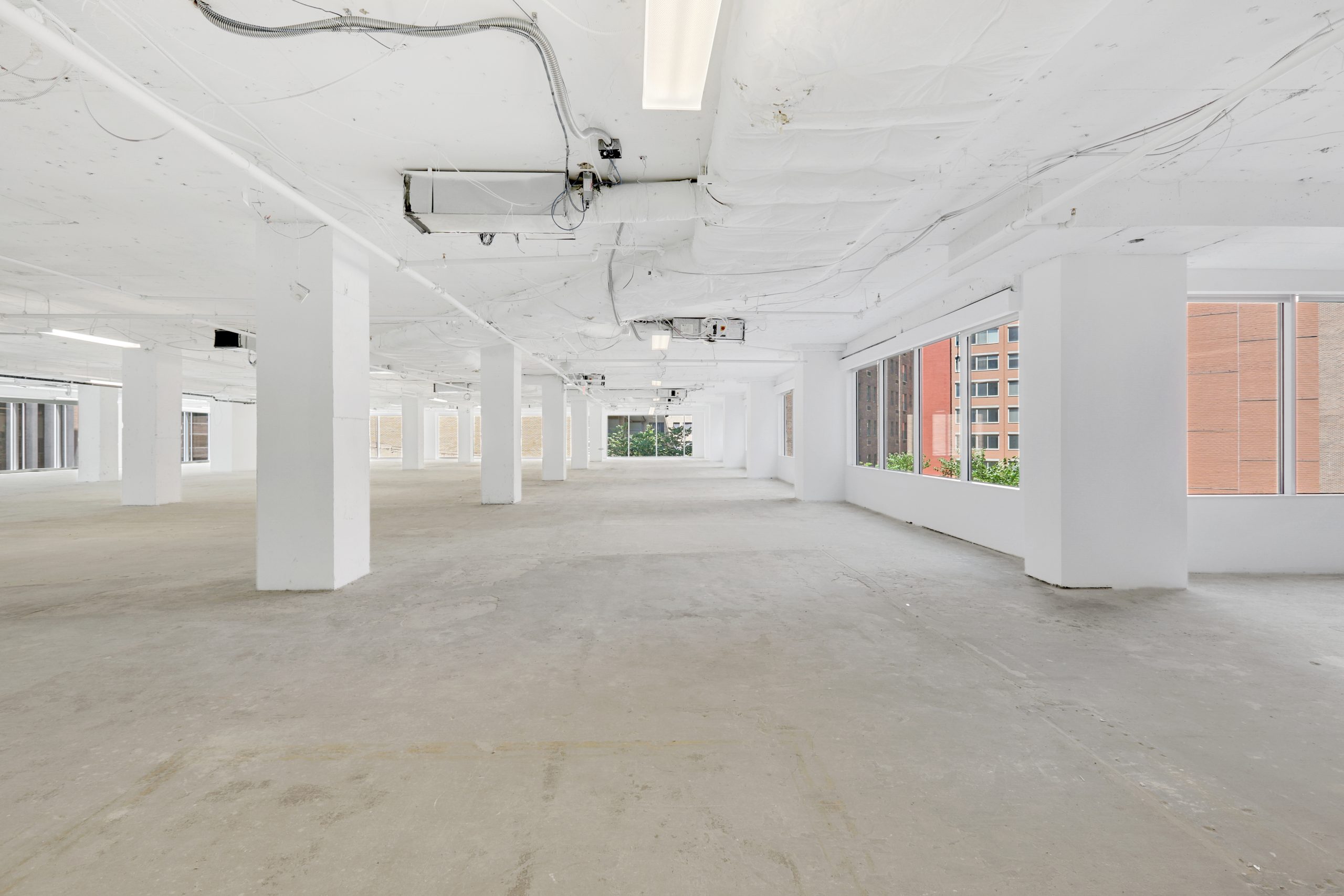 2101 L Street Work Area Office Before